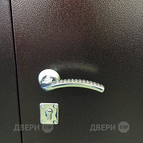 Входная металлическая Дверь Ратибор Форт Дуб Честерфилд в Дзержинском